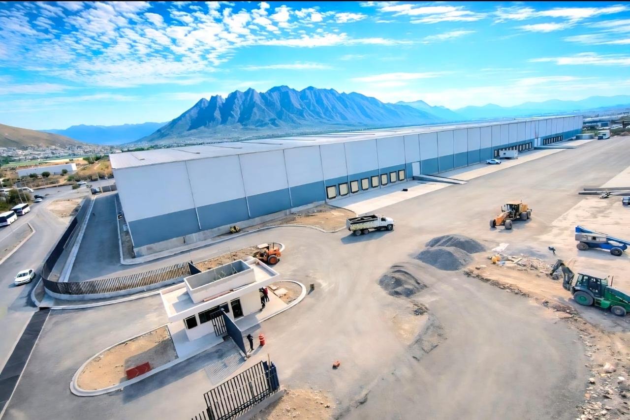 Proyecto e infraestructura industrial de Electo Solaris